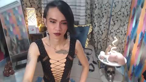 Snapshot of thenchantressduo69 chatting on February 17, 5:32 pm Anne online show from February 17, 5:32 pm