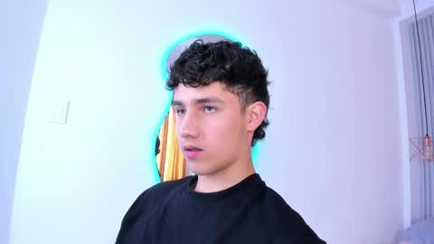 Snapshot of theohawke_ chatting on January 6, 2:36 pm THEO- MATEO online show from January 6, 2:36 pm