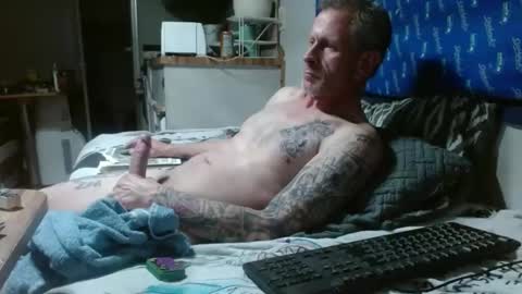 theoneyouwanttwofuck online show from February 14, 3:43 am