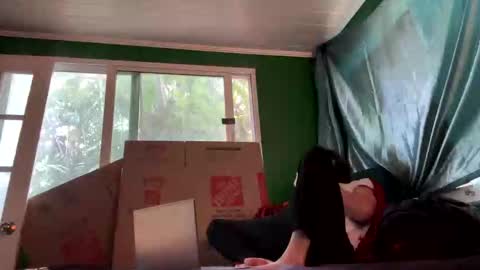 Snapshot of theonlyboi43ver chatting on November 2, 2:08 pm theonlyboi43ver online show from November 2, 2:08 pm