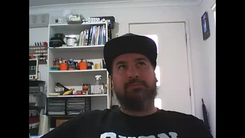 aussiebeard online show from January 3, 2:10 am