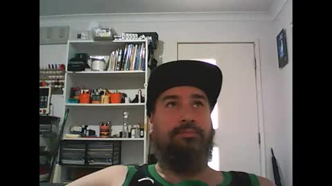 aussiebeard online show from January 18, 2:14 am