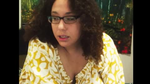 Snapshot of theplayfulbbw chatting on November 9, 6:17 pm Amelia online show from November 9, 6:17 pm