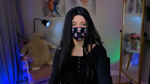 Snapshot of thepretty_kitty chatting on November 2, 11:45 am thepretty_kitty online show from November 2, 11:45 am