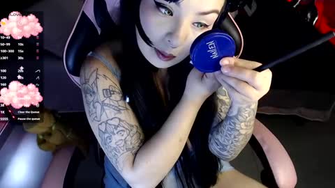 Snapshot of theprojectsara1 chatting on September 29, 2:11 pm Sara online show from September 29, 2:11 pm