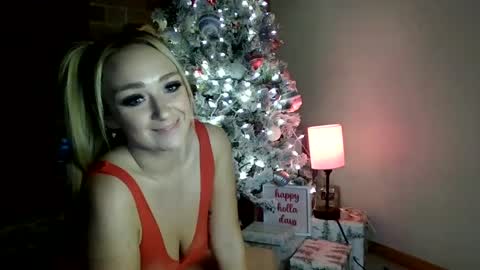 Snapshot of therealbabygofficial chatting on December 23, 12:46 am therealbabygofficial online show from December 23, 12:46 am