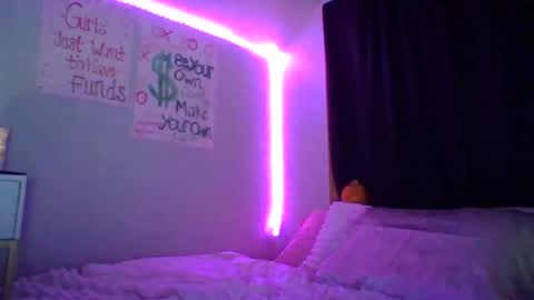 Snapshot of therealbabygofficial chatting on November 1, 1:40 am therealbabygofficial online show from November 1, 1:40 am