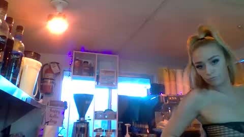 Snapshot of therealbabygofficial chatting on December 13, 11:43 pm therealbabygofficial online show from December 13, 11:43 pm