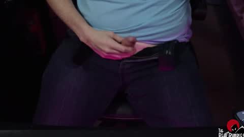 Snapshot of therealbumbles chatting on September 15, 10:59 am Bumbles or B online show from September 15, 10:59 am