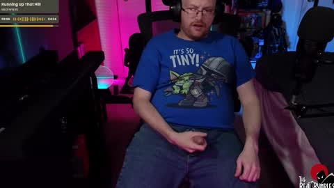 Snapshot of therealbumbles chatting on October 10, 4:22 am Bumbles or B online show from October 10, 4:22 am