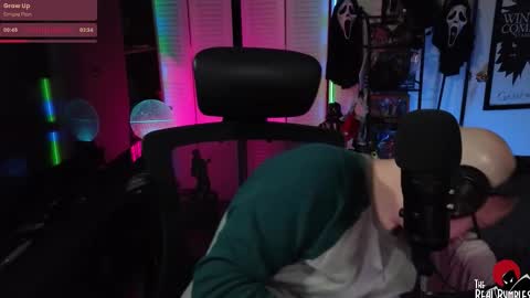 Snapshot of therealbumbles chatting on November 23, 5:35 pm Bumbles or B online show from November 23, 5:35 pm