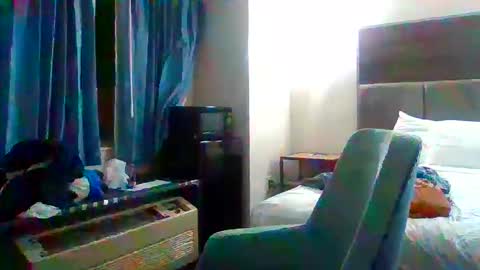 Snapshot of therealdusty1 chatting on October 31, 4:02 am therealdusty1 online show from October 31, 4:02 am