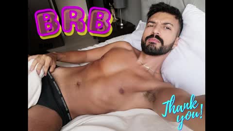 Snapshot of therealsoleil chatting on December 12, 1:53 am therealsoleil online show from December 12, 1:53 am