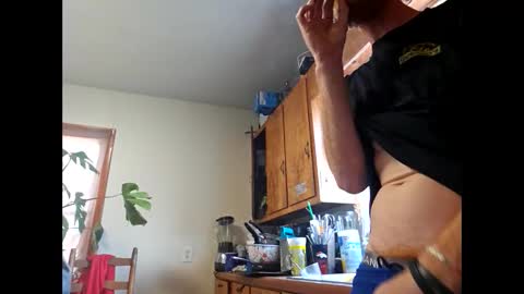 Snapshot of therizzler_1_of_1 chatting on November 30, 7:29 pm therizzler_1_of_1 online show from November 30, 7:29 pm