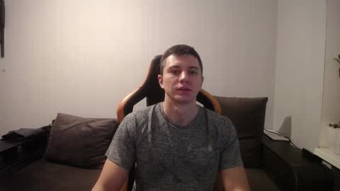 Nick   online show from December 7, 4:36 pm