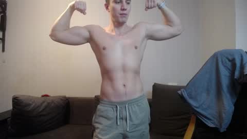 Nick   online show from December 11, 12:23 am