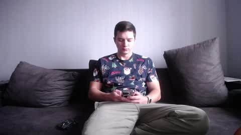 Nick   online show from December 22, 9:00 am