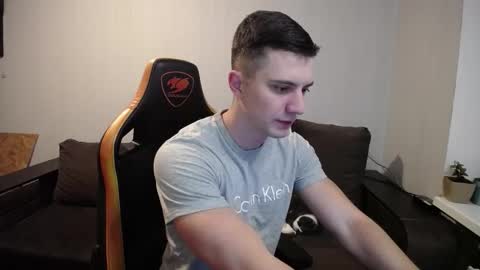 Nick   online show from October 29, 5:36 pm