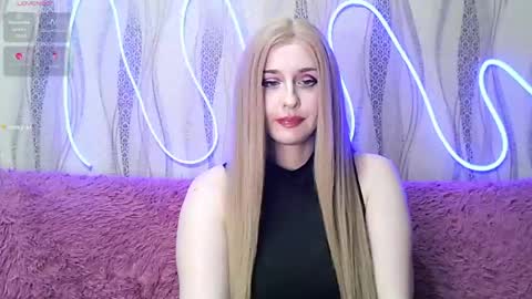 Rose online show from April 29, 8:59 pm