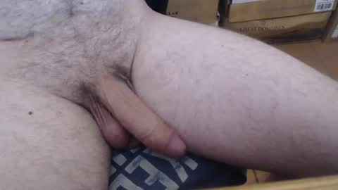 Snapshot of thesneakysqueeker chatting on March 4, 4:20 pm Peter online show from March 4, 4:20 pm