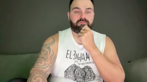 Snapshot of thessalonikios1987 chatting on February 13, 6:41 am Hornyforyou online show from February 13, 6:41 am