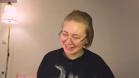 Lucia online show from January 13, 5:35 am