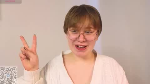 Lucia online show from February 1, 10:25 am