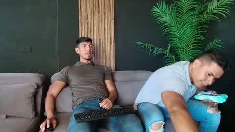 thestraightroom online show from April 17, 7:39 pm