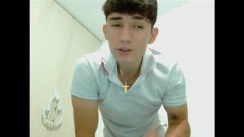 Snapshot of thiago_deseo69 chatting on September 25, 9:29 pm thiago_deseo69 online show from September 25, 9:29 pm