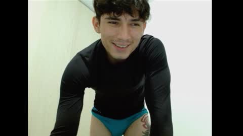 Snapshot of thiago_deseo69 chatting on October 14, 12:00 am thiago_deseo69 online show from October 14, 12:00 am