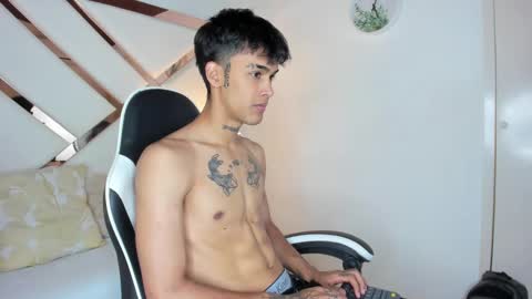 Thiago online show from October 20, 7:58 pm