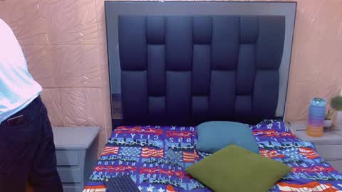 thiago_twink38 online show from October 18, 4:48 am