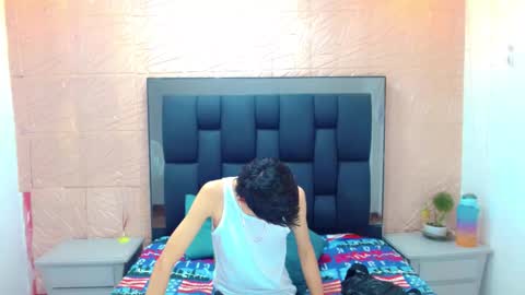 thiago_twink38 online show from October 28, 4:16 am