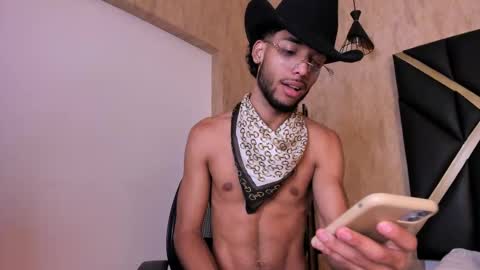 Snapshot of thiagoferreti_ chatting on September 30, 3:55 am ThiagoFerreti online show from September 30, 3:55 am