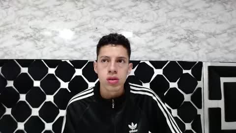 Thiago   online show from March 8, 12:11 am