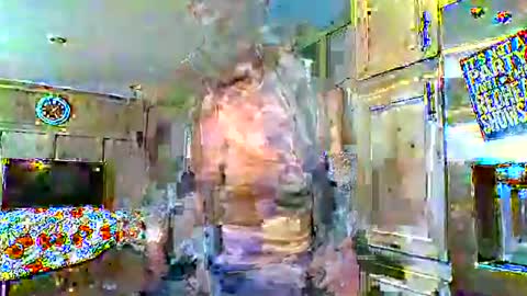 Val online show from April 20, 5:26 pm