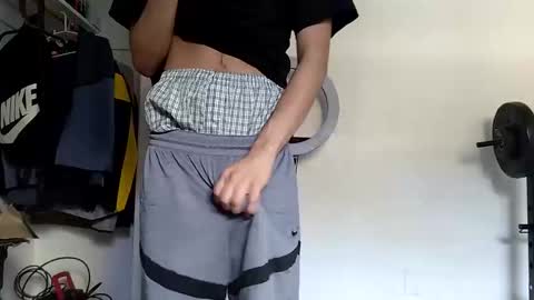 thickbigdick789 online show from October 19, 11:38 pm