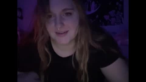 Snapshot of thickgingergoddess chatting on December 27, 4:58 am Ariel online show from December 27, 4:58 am