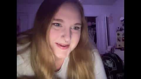 Snapshot of thickgingergoddess chatting on January 2, 6:40 am Ariel online show from January 2, 6:40 am