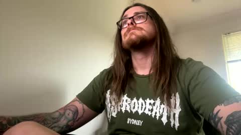 Snapshot of thickjimxx chatting on November 22, 10:42 pm thickjimxx online show from November 22, 10:42 pm