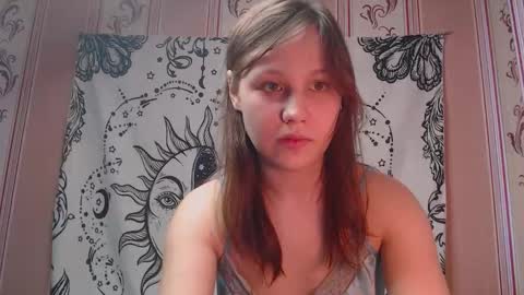 Snapshot of thighswithspikes chatting on September 29, 9:03 am thighswithspikes online show from September 29, 9:03 am