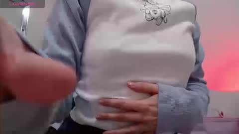 sara online show from September 16, 10:11 pm