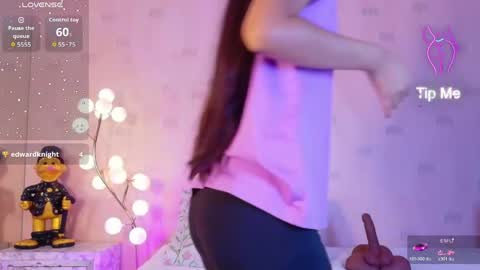 Eva  online show from April 7, 1:00 pm