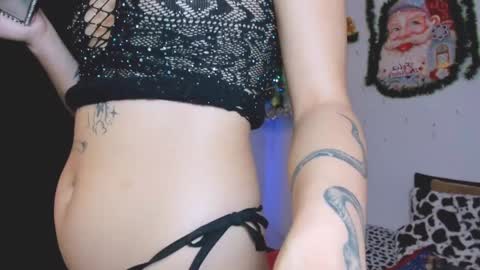 Snapshot of thin_princess chatting on February 1, 9:19 pm THIN PRINCESS online show from February 1, 9:19 pm