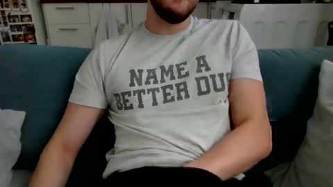 Snapshot of thinboy2 chatting on November 15, 11:51 am Thinboy2 online show from November 15, 11:51 am