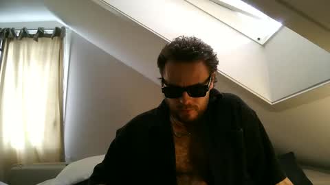 Snapshot of thinkingaboutthisnewgirl chatting on March 12, 9:34 am Thinking About This New Girl online show from March 12, 9:34 am