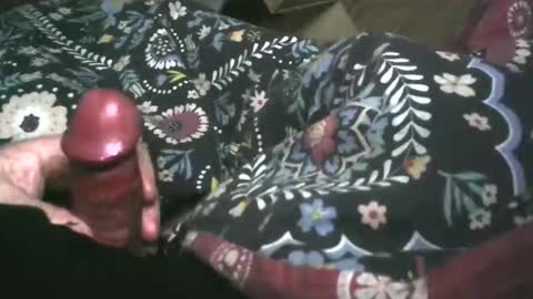 Snapshot of thisbloke96 chatting on November 21, 8:51 pm thisbloke96 online show from November 21, 8:51 pm