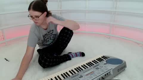 thisisjenna online show from January 19, 11:47 am