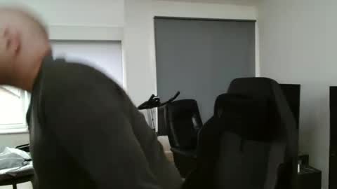 thomas315627 online show from April 13, 10:54 am