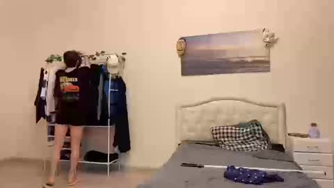 Thomas Hill online show from October 16, 2:51 pm